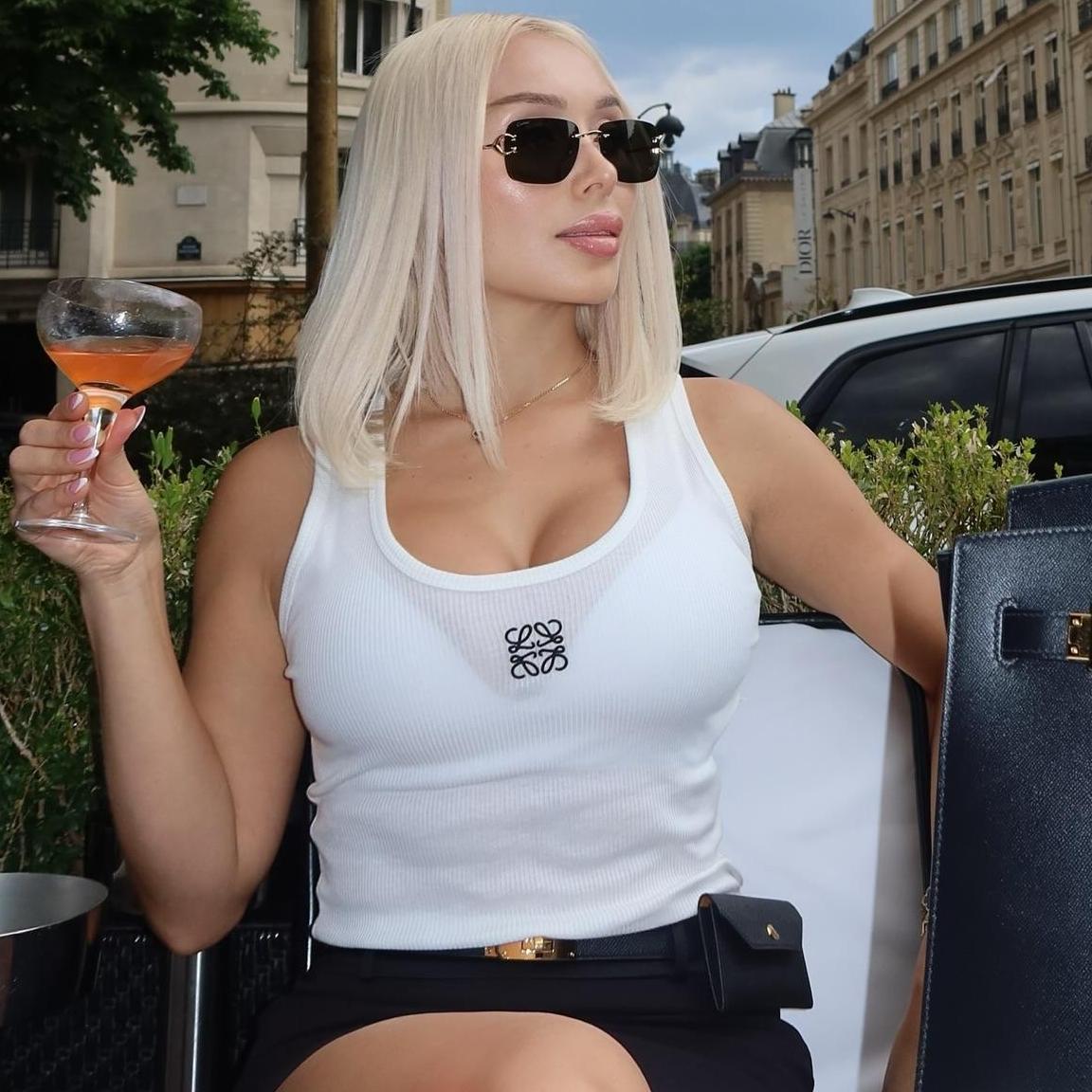 KANIKAKANWAR